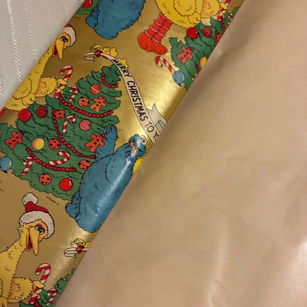 Vintage Sesame Street Christmas Wrapping Paper 24ft Gold Big Bird Cookie Monster